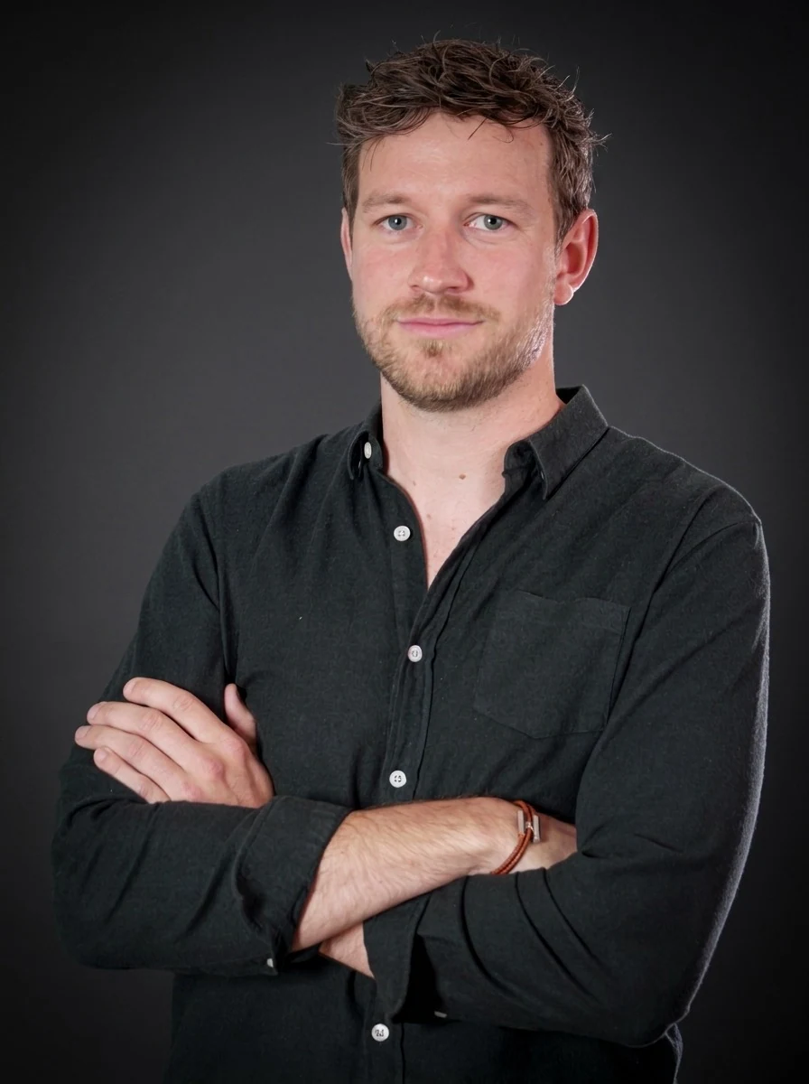 Dr Julien De Ryck